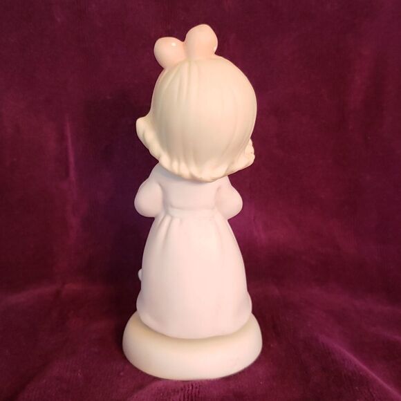 Vintage Precious Moments  #1 Mom "Thank You For the Times We Share" Figurine - Picture 4 of 7